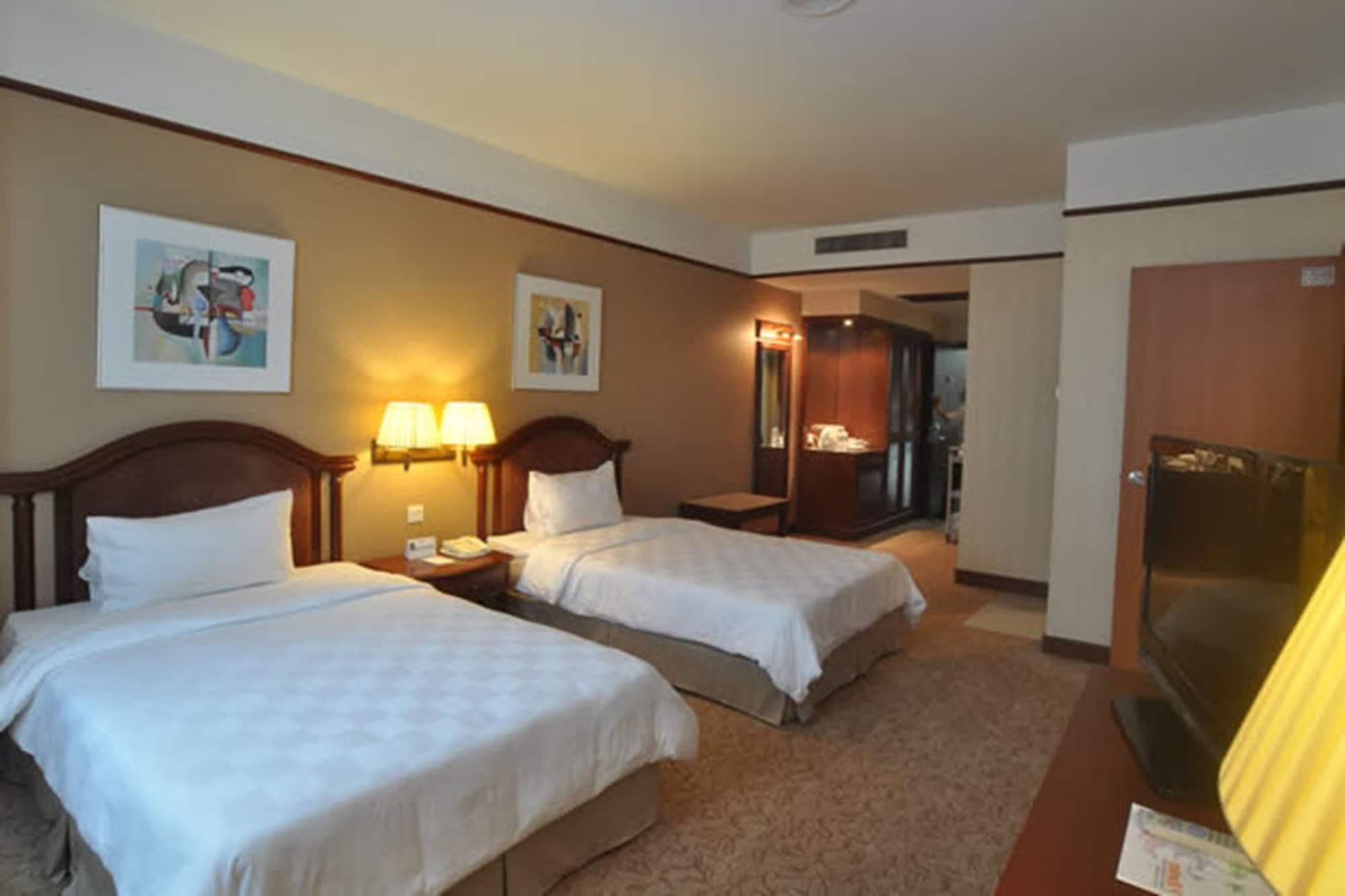 Gbw Hotel Джохор-Бару Экстерьер фото