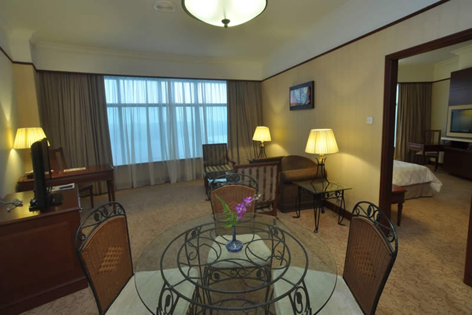 Gbw Hotel Джохор-Бару Экстерьер фото